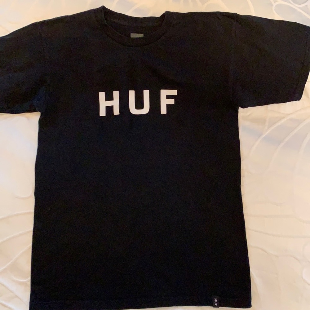 HUF T Shirt